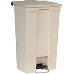 Rubbermaid Step On Waste Containers