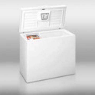 Summit Refrigeration SCFF70 Chest Freezer, White, Counter Balanced Hinges, Lift-Off Lid, Forced Cooling, 7.0