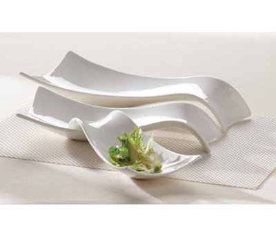 American Metalcraft PWV105 Tray w/ Wavy Design, 10.5x5-in, Porcelain/White