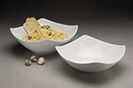 American Metalcraft SQND13 13-in Bowl w/ 122-oz Capacity, Ceramic/White