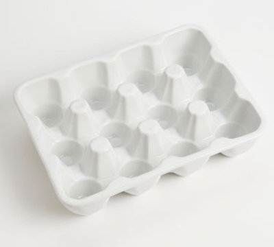 American Metalcraft PEHCT12 12-Slot Rectangular Egg Carton, Porcelain, White