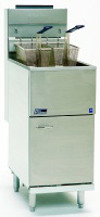 Product Reviews: Pitco 35C+S NG 35 lb. Floor Fryer NG 90,000 BTU